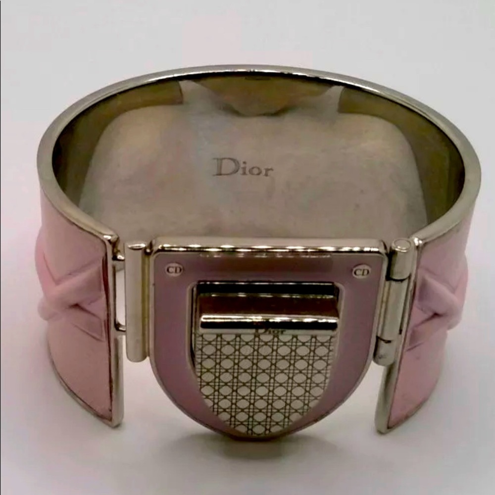 DIOR 💯% authentic diorama pink metal/leather cuff